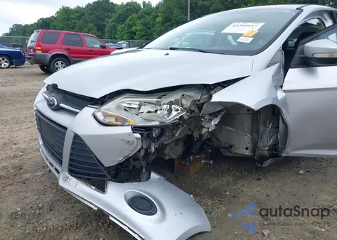 2013 Ford Focus Se из США, поврежденный, VIN 1FADP3F20DL283842